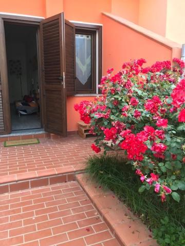 Il Roseto Panzió Assemini Kültér fotó